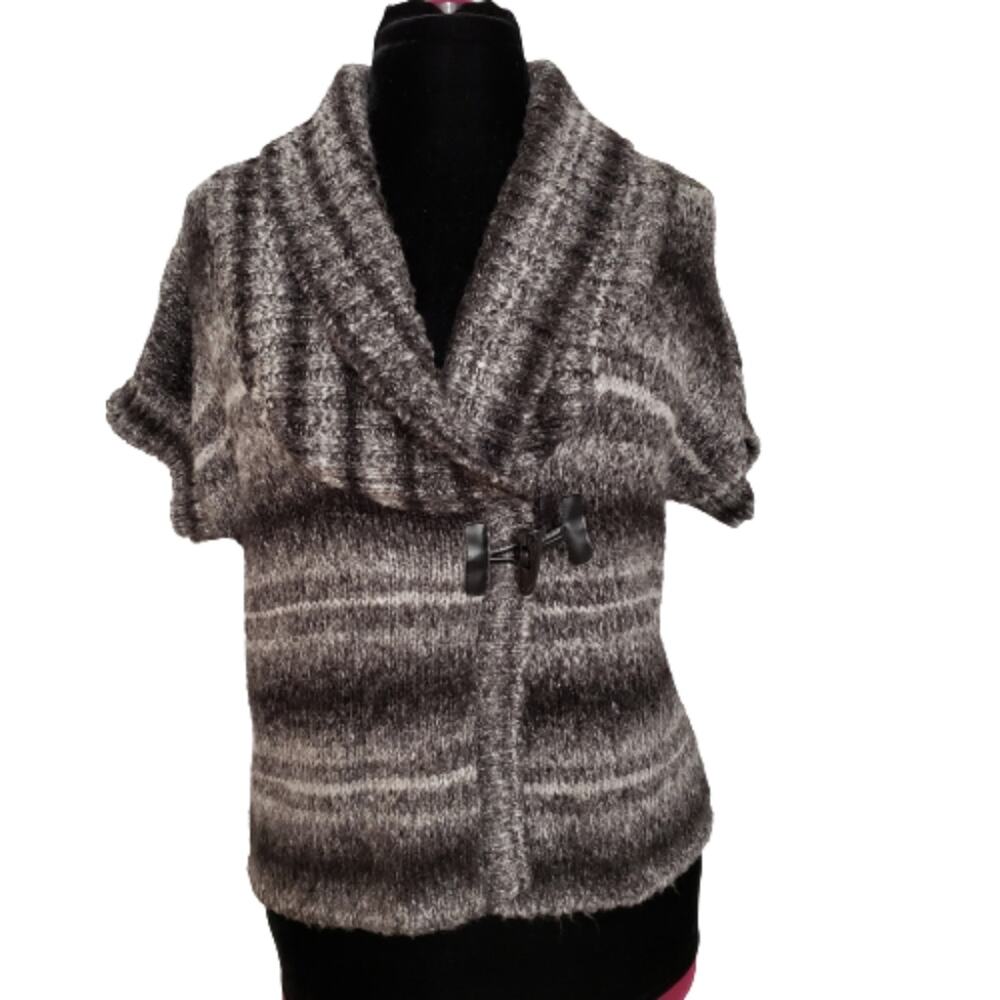 Short Sleeve Toggle Front Shawl Collar Cardigan Sweater Medium